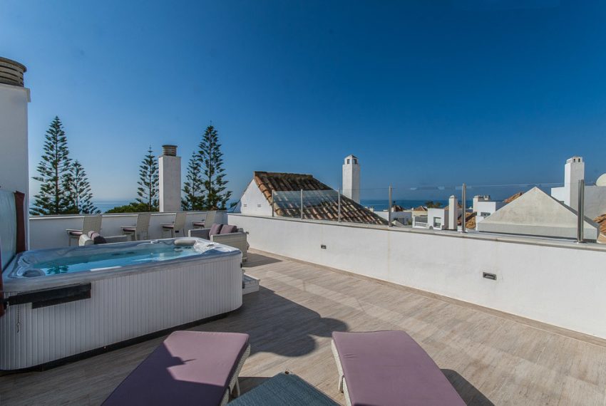 R5366002-Apartment-For-Sale-Elviria-Penthouse-4-Beds-208-Built-18