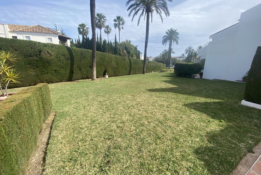 R5366188-Apartment-For-Sale-Nueva-Andalucia-Ground-Floor-Apartment-2-Beds-93-Built-5