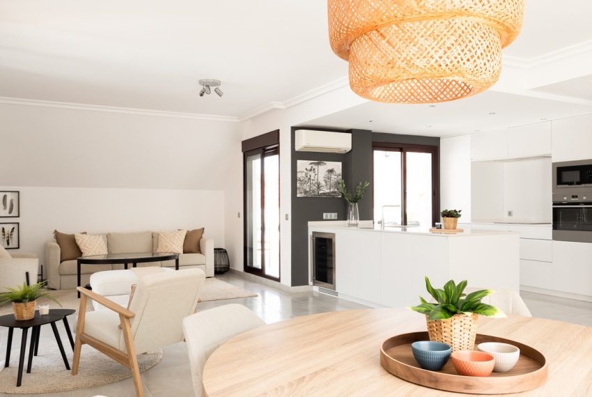 R5366362-Apartment-For-Sale-Nueva-Andalucia-Penthouse-Duplex-4-Beds-191-Built