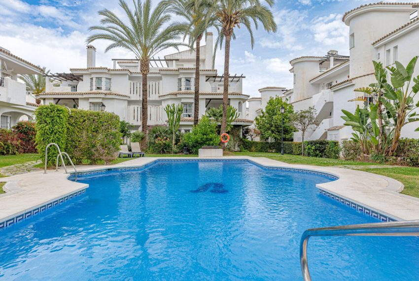 R5367208-Apartment-For-Sale-Marbella-Middle-Floor-Apartment-3-Beds-85-Built