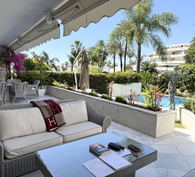 R5367979-Image 1-Ground Floor Apartment - 3 Beds - 252 Built