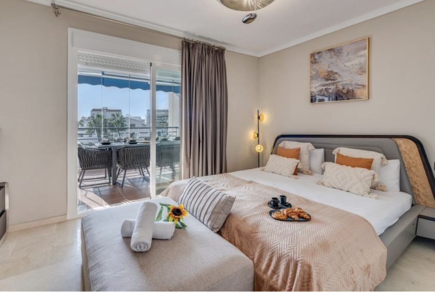 R5368048-Apartment-For-Sale-Puerto-Banus-Penthouse-Duplex-4-Beds-140-Built-11