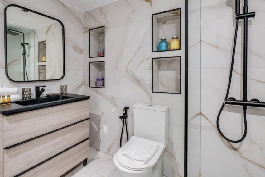 R5368048-Apartment-For-Sale-Puerto-Banus-Penthouse-Duplex-4-Beds-140-Built-17