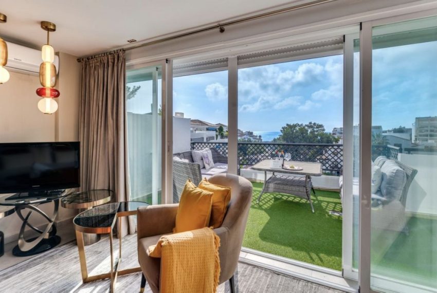 R5368048-Apartment-For-Sale-Puerto-Banus-Penthouse-Duplex-4-Beds-140-Built-3