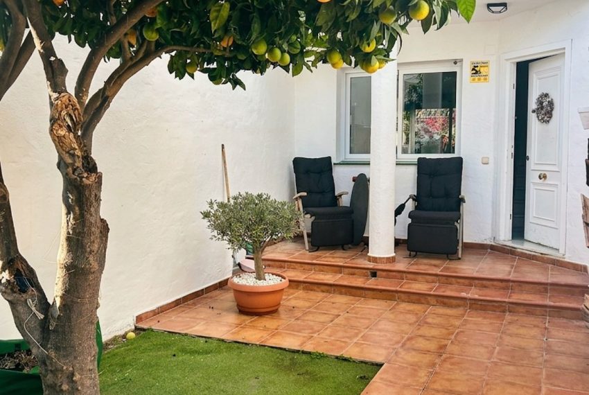 R5368201-House-For-Sale-Nueva-Andalucia-Townhouse-3-Beds-128-Built-3