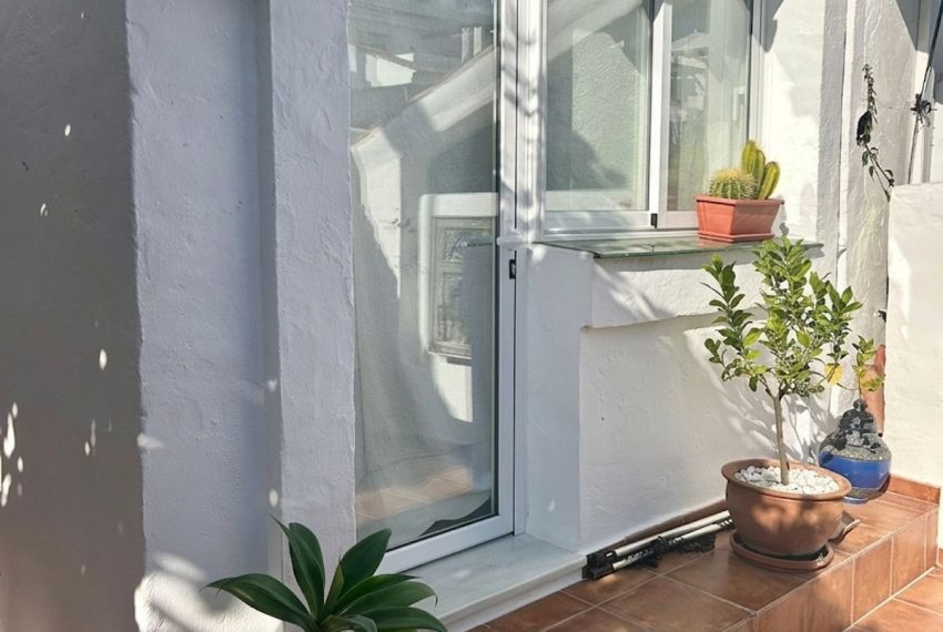 R5368201-House-For-Sale-Nueva-Andalucia-Townhouse-3-Beds-128-Built-4