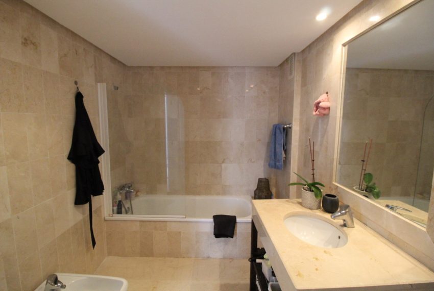 R5368339-Apartment-For-Sale-El-Presidente-Penthouse-2-Beds-144-Built-12
