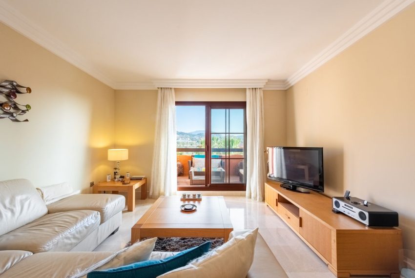 R5368813-Apartment-For-Sale-Benahavis-Middle-Floor-Apartment-3-Beds-187-Built-2
