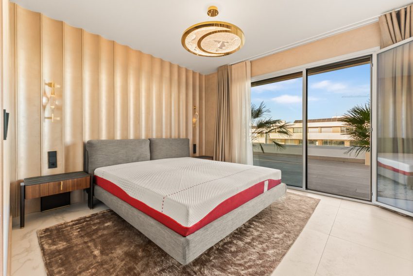 R5368996-Apartment-For-Sale-San-Pedro-de-Alcantara-Penthouse-3-Beds-369-Built-19