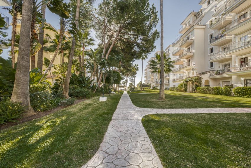 R5370103-Apartment-For-Sale-Puerto-Banus-Ground-Floor-Apartment-3-Beds-107-Built-2