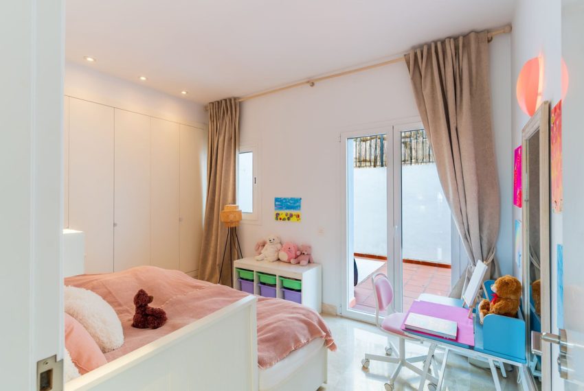 R5370244-Apartment-For-Sale-Benahavis-Ground-Floor-Apartment-3-Beds-111-Built-10