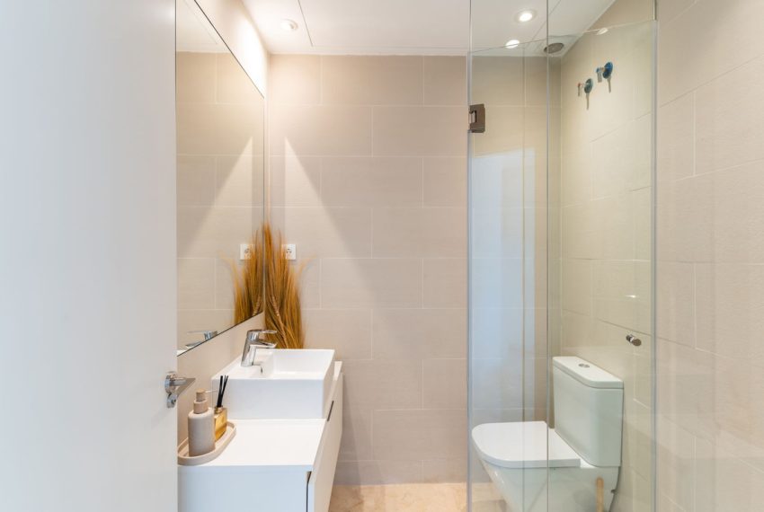 R5370244-Apartment-For-Sale-Benahavis-Ground-Floor-Apartment-3-Beds-111-Built-12
