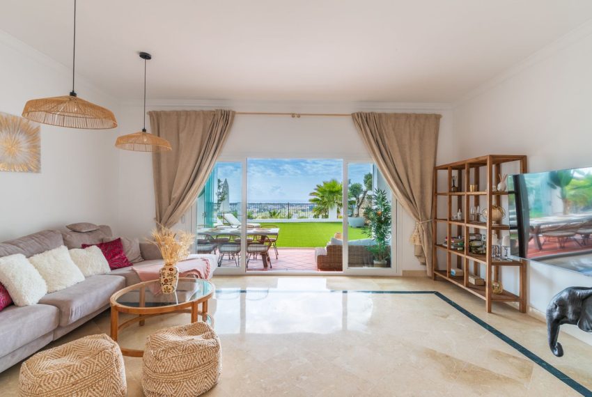 R5370244-Apartment-For-Sale-Benahavis-Ground-Floor-Apartment-3-Beds-111-Built-2
