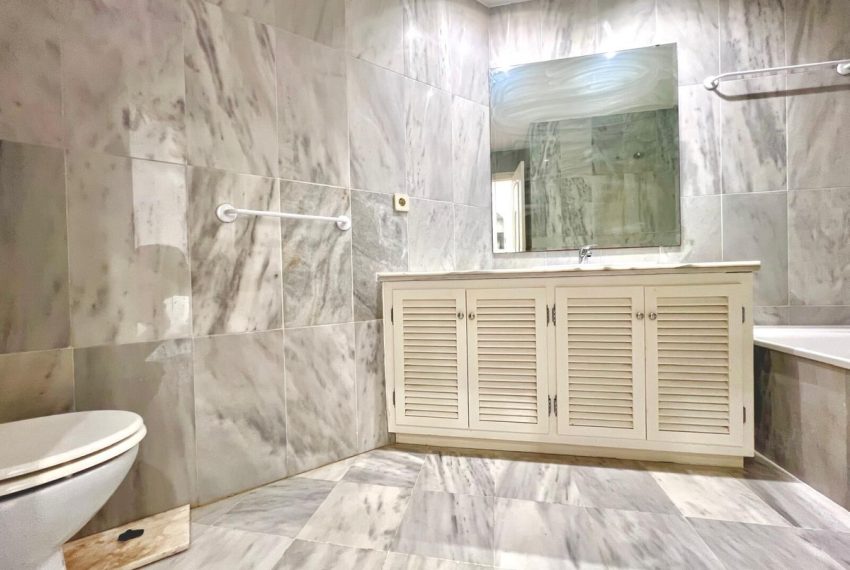 R5370454-Apartment-For-Sale-Marbella-Ground-Floor-Apartment-3-Beds-136-Built-13