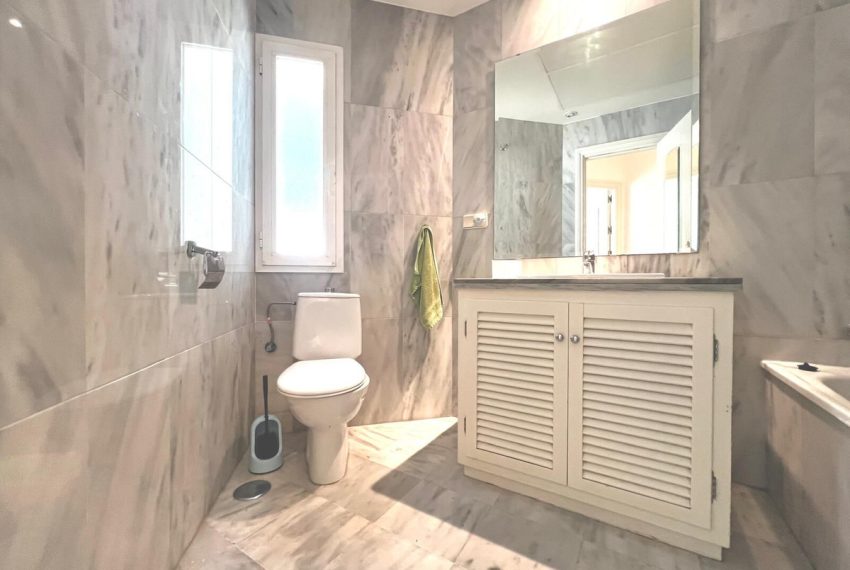 R5370454-Apartment-For-Sale-Marbella-Ground-Floor-Apartment-3-Beds-136-Built-14
