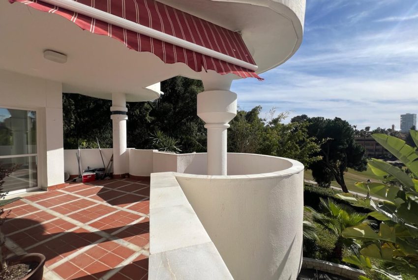 R5370454-Apartment-For-Sale-Marbella-Ground-Floor-Apartment-3-Beds-136-Built