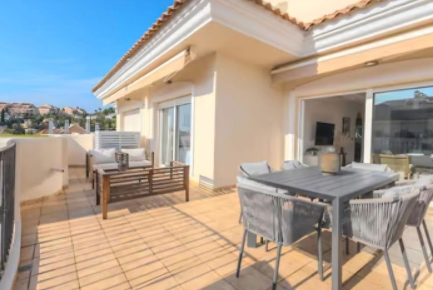 R5370913-Apartment-For-Sale-Nueva-Andalucia-Middle-Floor-Apartment-2-Beds-131-Built-2