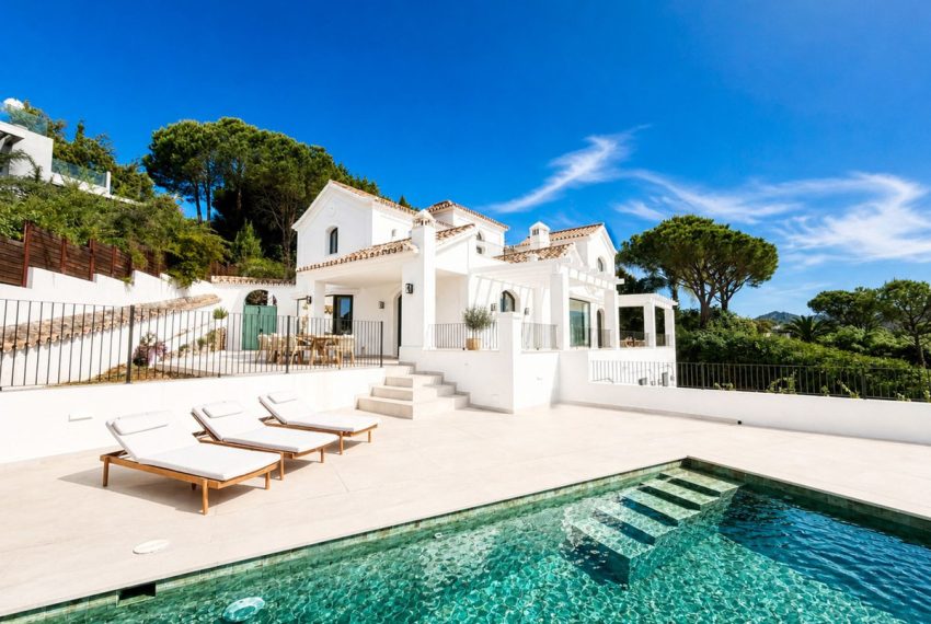 R5371204-House-For-Sale-El-Madronal-Detached-Villa-5-Beds-380-Built-1