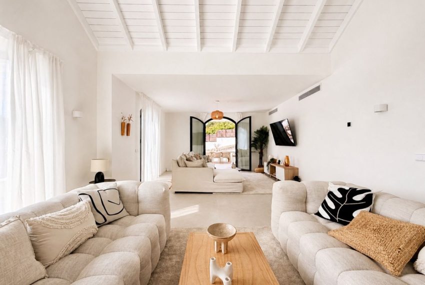 R5371204-House-For-Sale-El-Madronal-Detached-Villa-5-Beds-380-Built-12