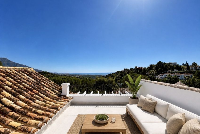 R5371204-House-For-Sale-El-Madronal-Detached-Villa-5-Beds-380-Built-8