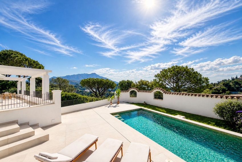 R5371204-House-For-Sale-El-Madronal-Detached-Villa-5-Beds-380-Built