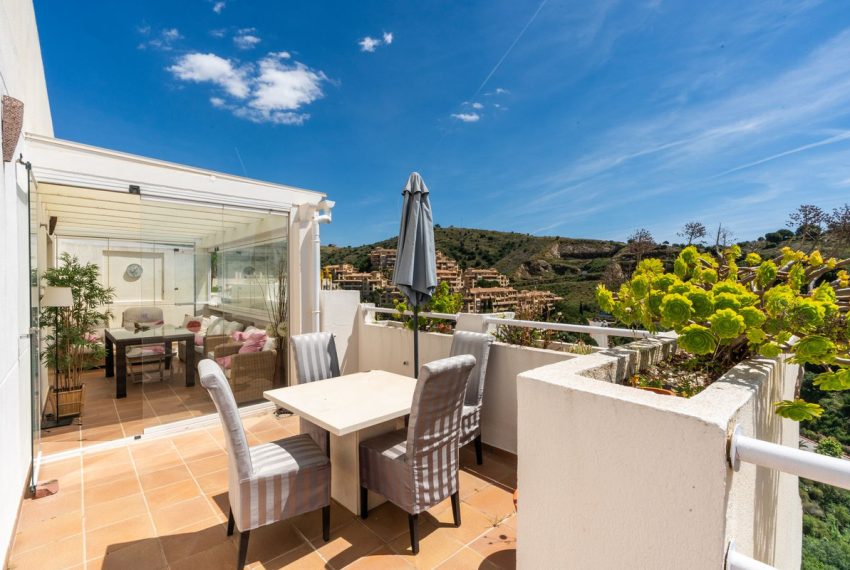 R5371294-Apartment-For-Sale-Calahonda-Penthouse-2-Beds-78-Built-2