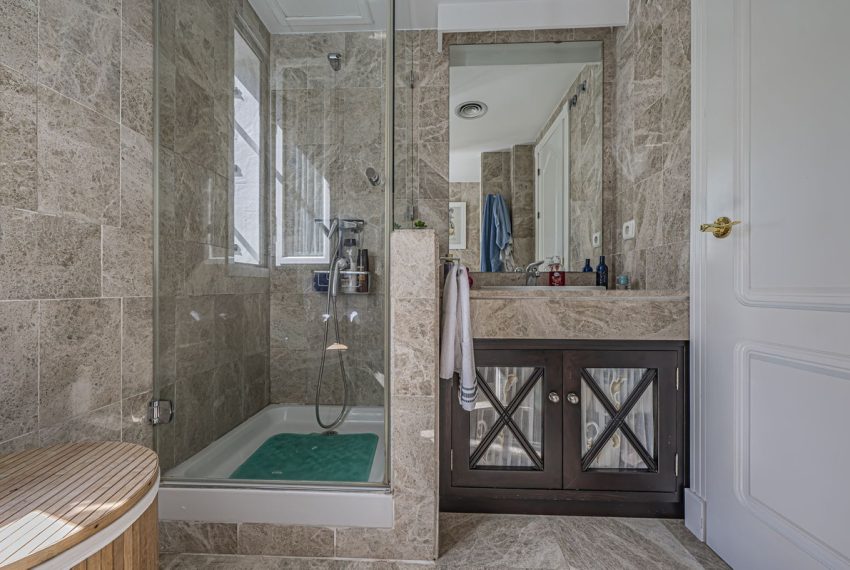 R5371738-Apartment-For-Sale-Nueva-Andalucia-Middle-Floor-Apartment-3-Beds-100-Built-11