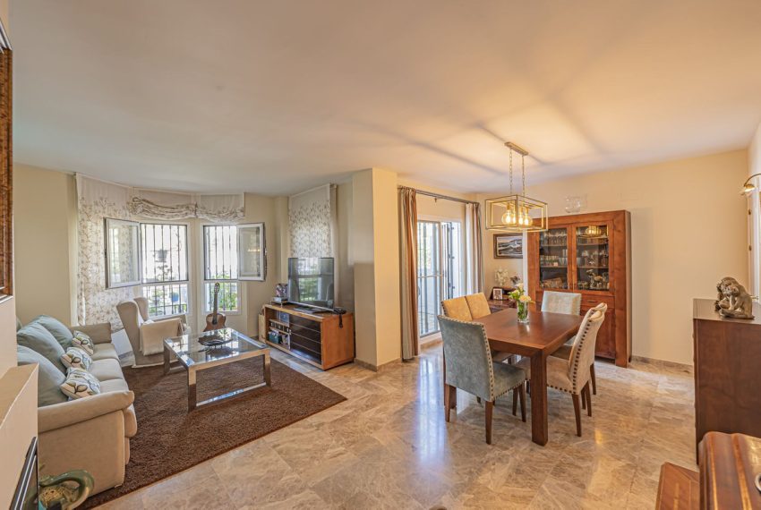 R5371738-Apartment-For-Sale-Nueva-Andalucia-Middle-Floor-Apartment-3-Beds-100-Built-2