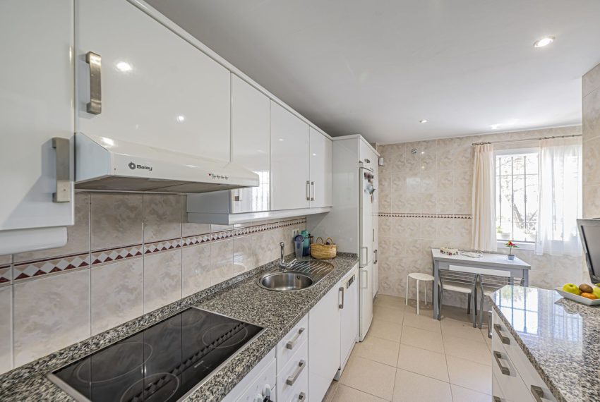 R5371738-Apartment-For-Sale-Nueva-Andalucia-Middle-Floor-Apartment-3-Beds-100-Built-8