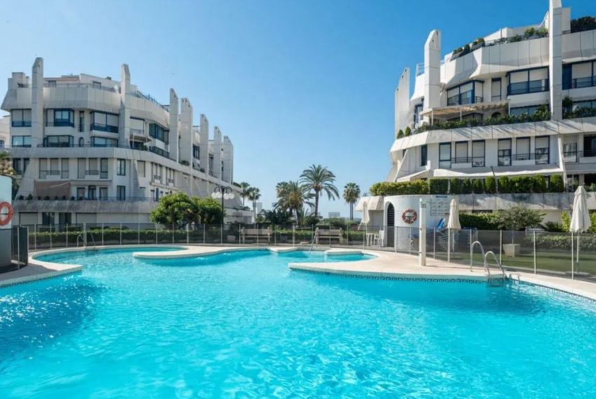 R5371906-Apartment-For-Sale-Marbella-Duplex-2-Beds-127-Built-1