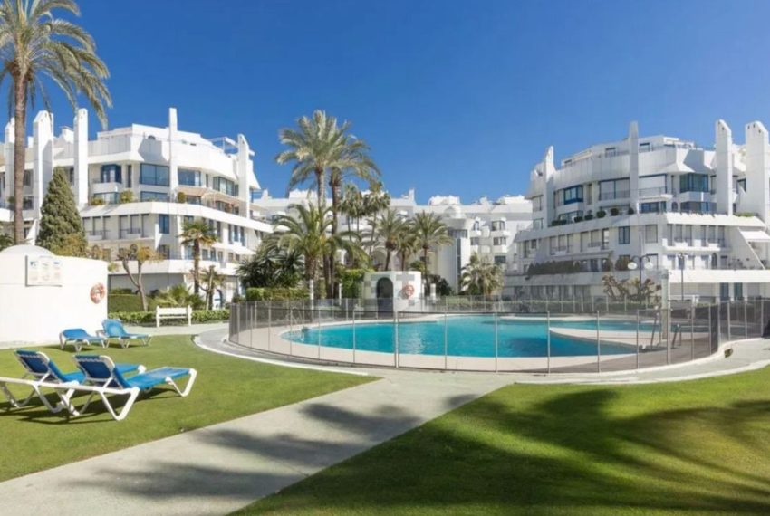 R5371906-Apartment-For-Sale-Marbella-Duplex-2-Beds-127-Built-2
