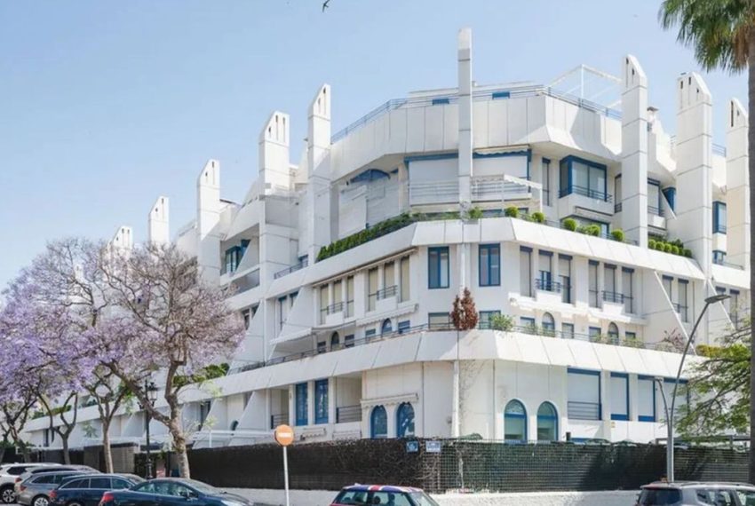 R5371906-Apartment-For-Sale-Marbella-Duplex-2-Beds-127-Built
