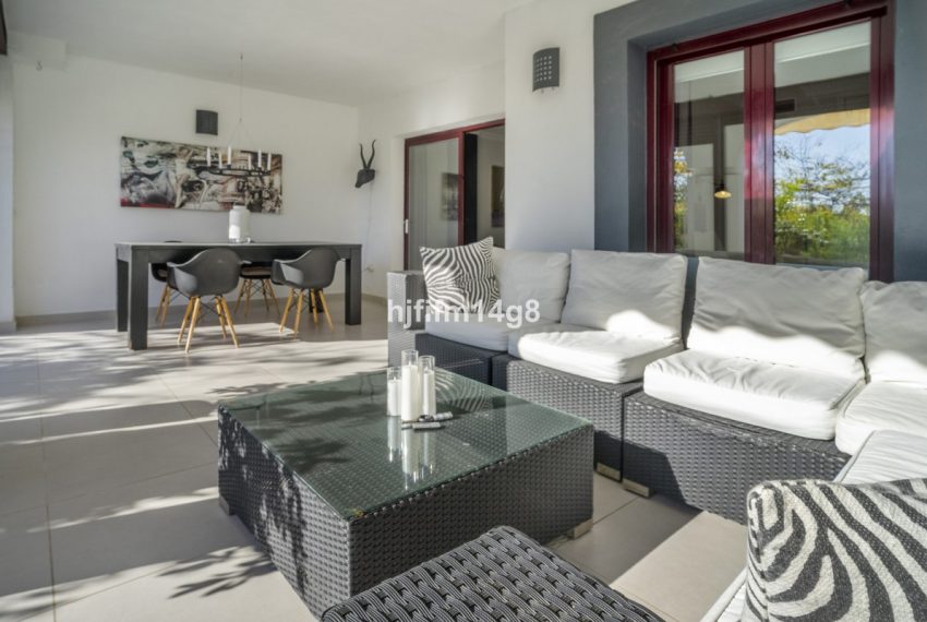 R5371969-Apartment-For-Sale-San-Pedro-de-Alcantara-Ground-Floor-Apartment-2-Beds-88-Built-2