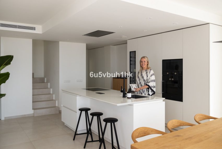 R5372572-Apartment-For-Sale-Nueva-Andalucia-Penthouse-Duplex-3-Beds-247-Built-10