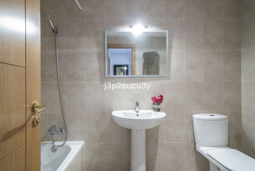 R5372620-Apartment-For-Sale-Nueva-Andalucia-Middle-Floor-Apartment-4-Beds-142-Built-17