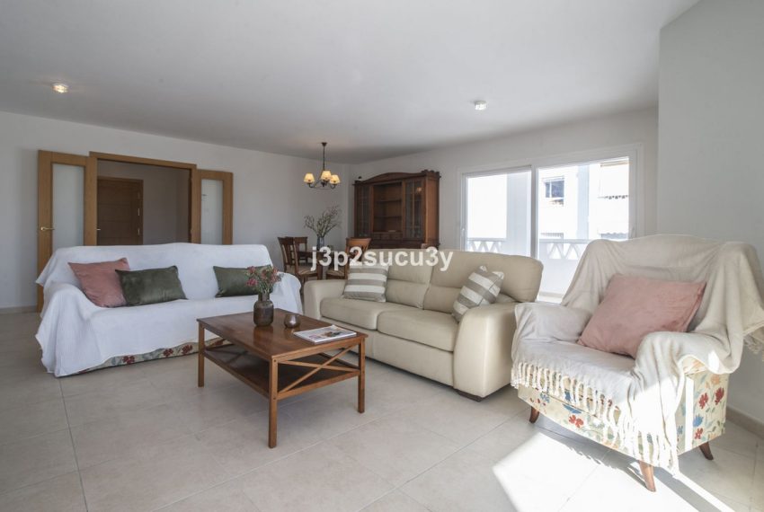 R5372620-Apartment-For-Sale-Nueva-Andalucia-Middle-Floor-Apartment-4-Beds-142-Built-6