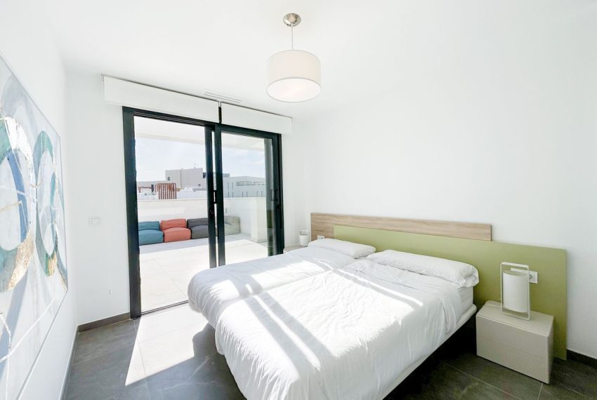 R5372626-Apartment-For-Sale-Estepona-Penthouse-3-Beds-135-Built-16