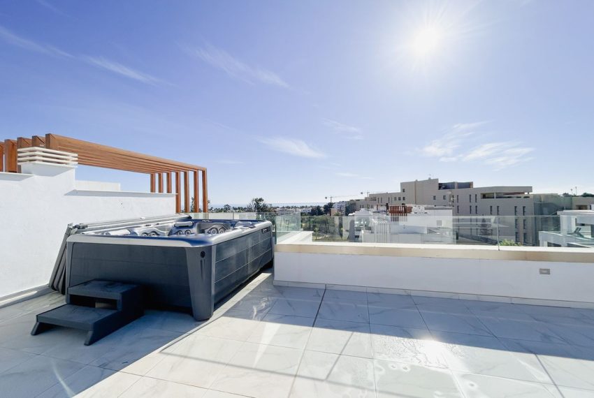 R5372626-Apartment-For-Sale-Estepona-Penthouse-3-Beds-135-Built-6