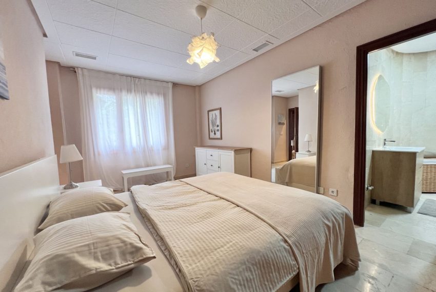 R5372878-Apartment-For-Sale-Nueva-Andalucia-Ground-Floor-Apartment-3-Beds-107-Built-18