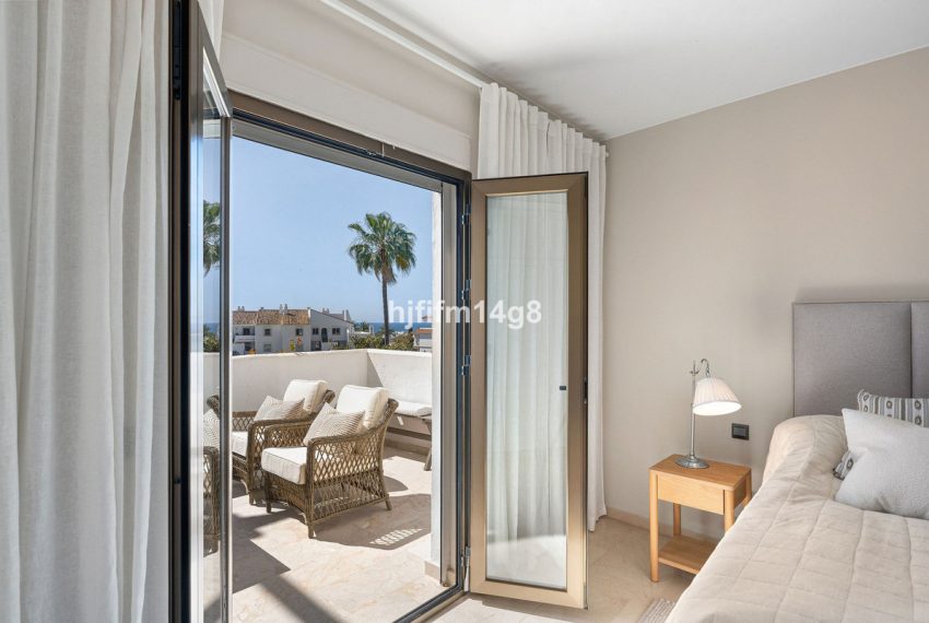R5373124-Apartment-For-Sale-Nueva-Andalucia-Middle-Floor-Apartment-2-Beds-139-Built-11