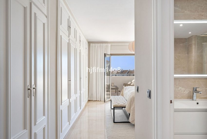 R5373124-Apartment-For-Sale-Nueva-Andalucia-Middle-Floor-Apartment-2-Beds-139-Built-12