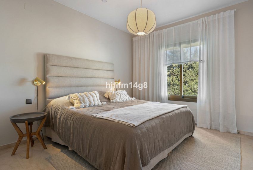 R5373124-Apartment-For-Sale-Nueva-Andalucia-Middle-Floor-Apartment-2-Beds-139-Built-16