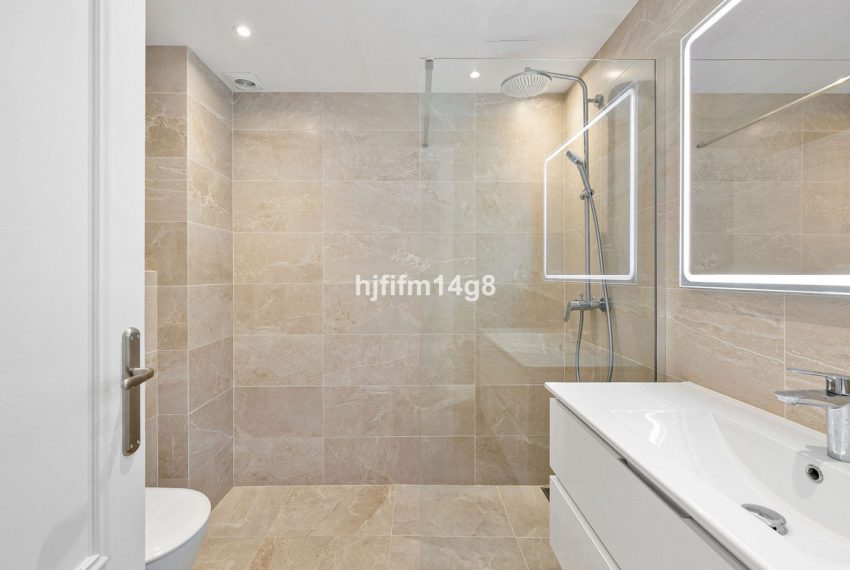 R5373124-Apartment-For-Sale-Nueva-Andalucia-Middle-Floor-Apartment-2-Beds-139-Built-18