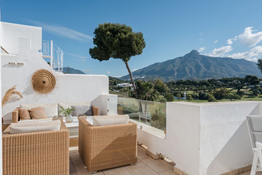 R5373757-Apartment-For-Sale-Nueva-Andalucia-Penthouse-2-Beds-113-Built-6