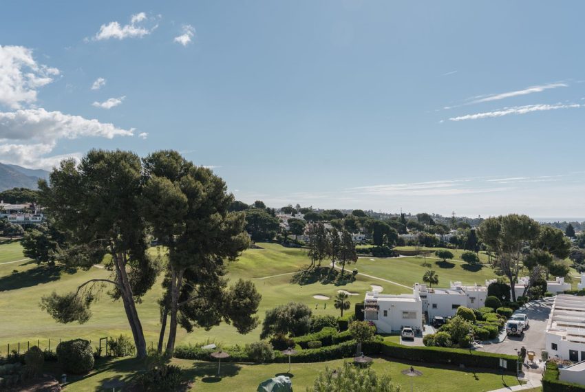 R5373757-Apartment-For-Sale-Nueva-Andalucia-Penthouse-2-Beds-113-Built-7