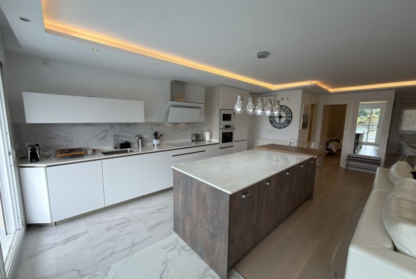 R5373826-Apartment-For-Sale-San-Pedro-de-Alcantara-Middle-Floor-Apartment-2-Beds-121-Built-8