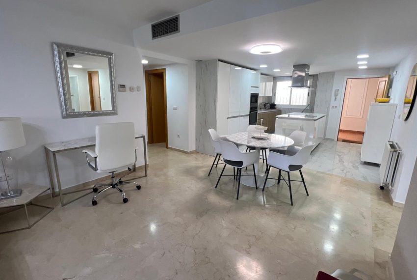 R5373871-Apartment-For-Sale-San-Pedro-de-Alcantara-Middle-Floor-Apartment-3-Beds-121-Built-3