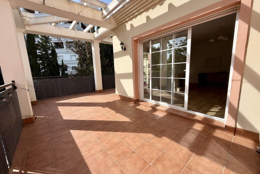 R5374057-Apartment-For-Sale-Nueva-Andalucia-Top-Floor-Apartment-3-Beds-132-Built-10