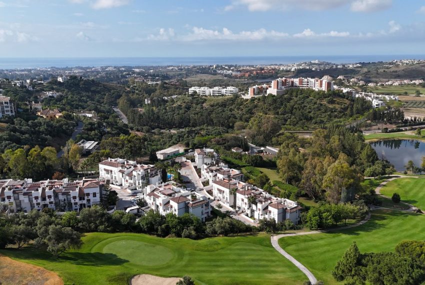 R5374882-Apartment-For-Sale-Benahavis-Penthouse-3-Beds-97-Built