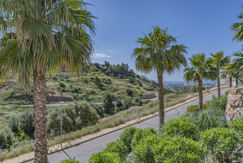R5375785-Apartment-For-Sale-Nueva-Andalucia-Ground-Floor-Apartment-2-Beds-89-Built-7